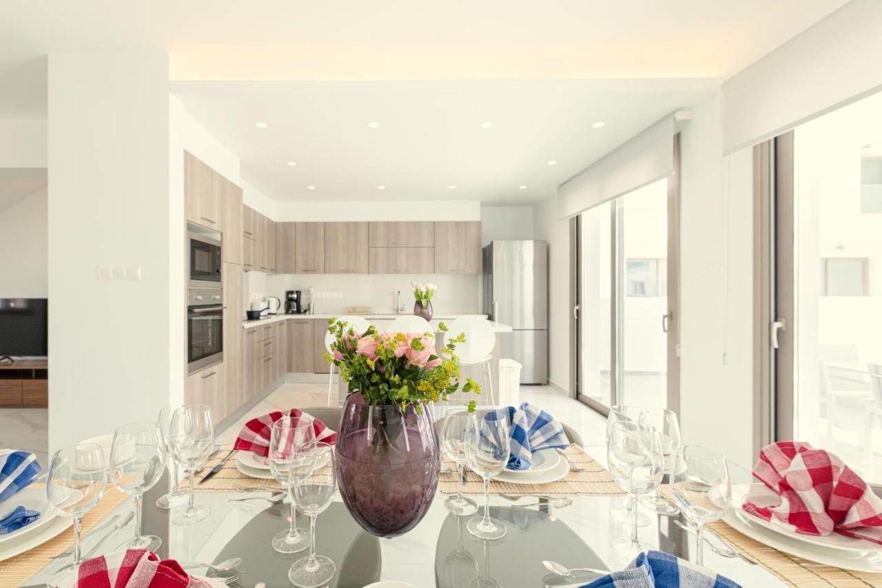 Palm Tree Villas Livadhia 외부 사진