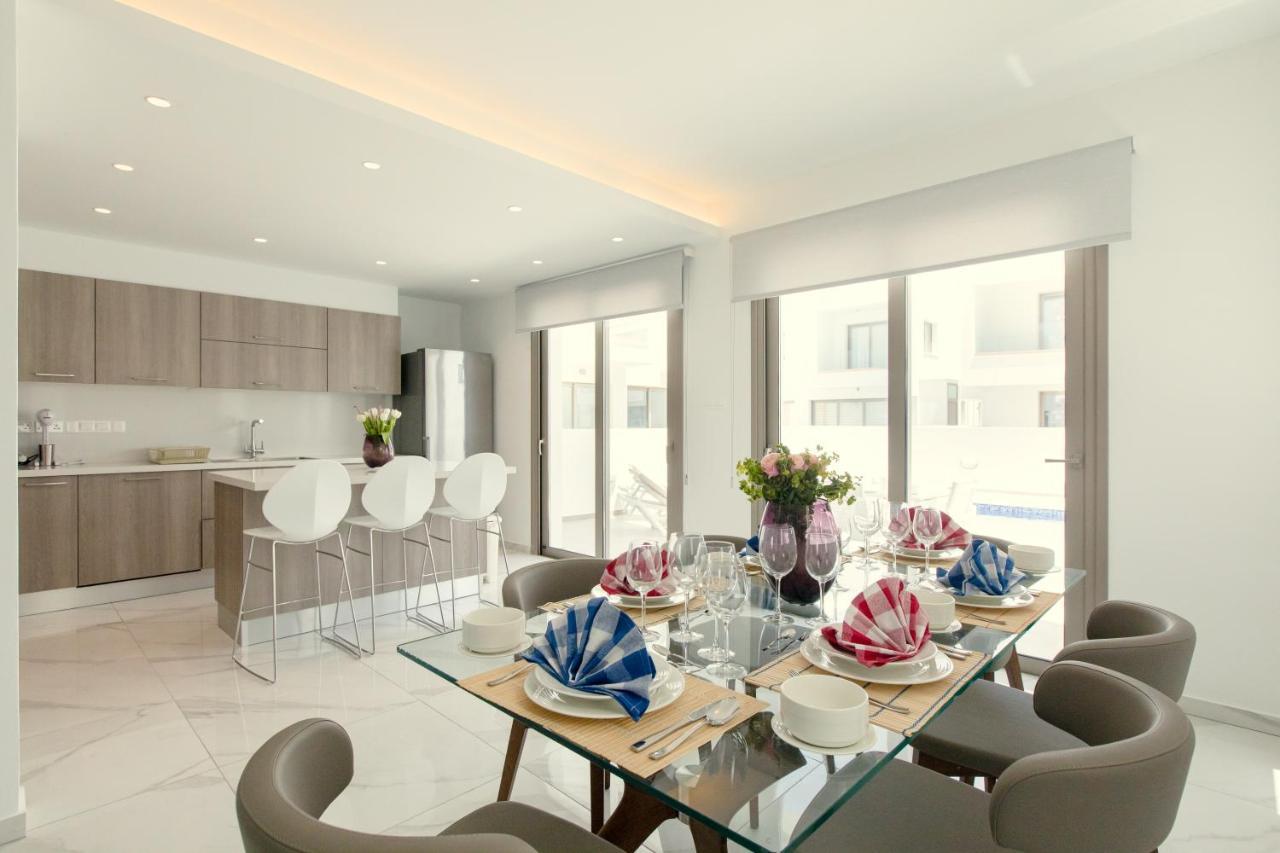 Palm Tree Villas Livadhia 외부 사진
