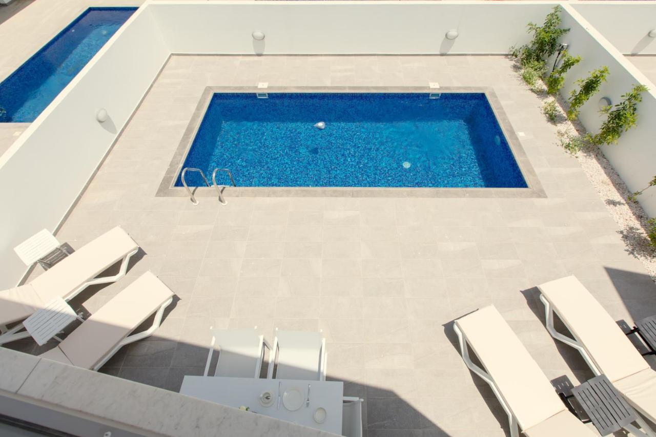 Palm Tree Villas Livadhia 외부 사진